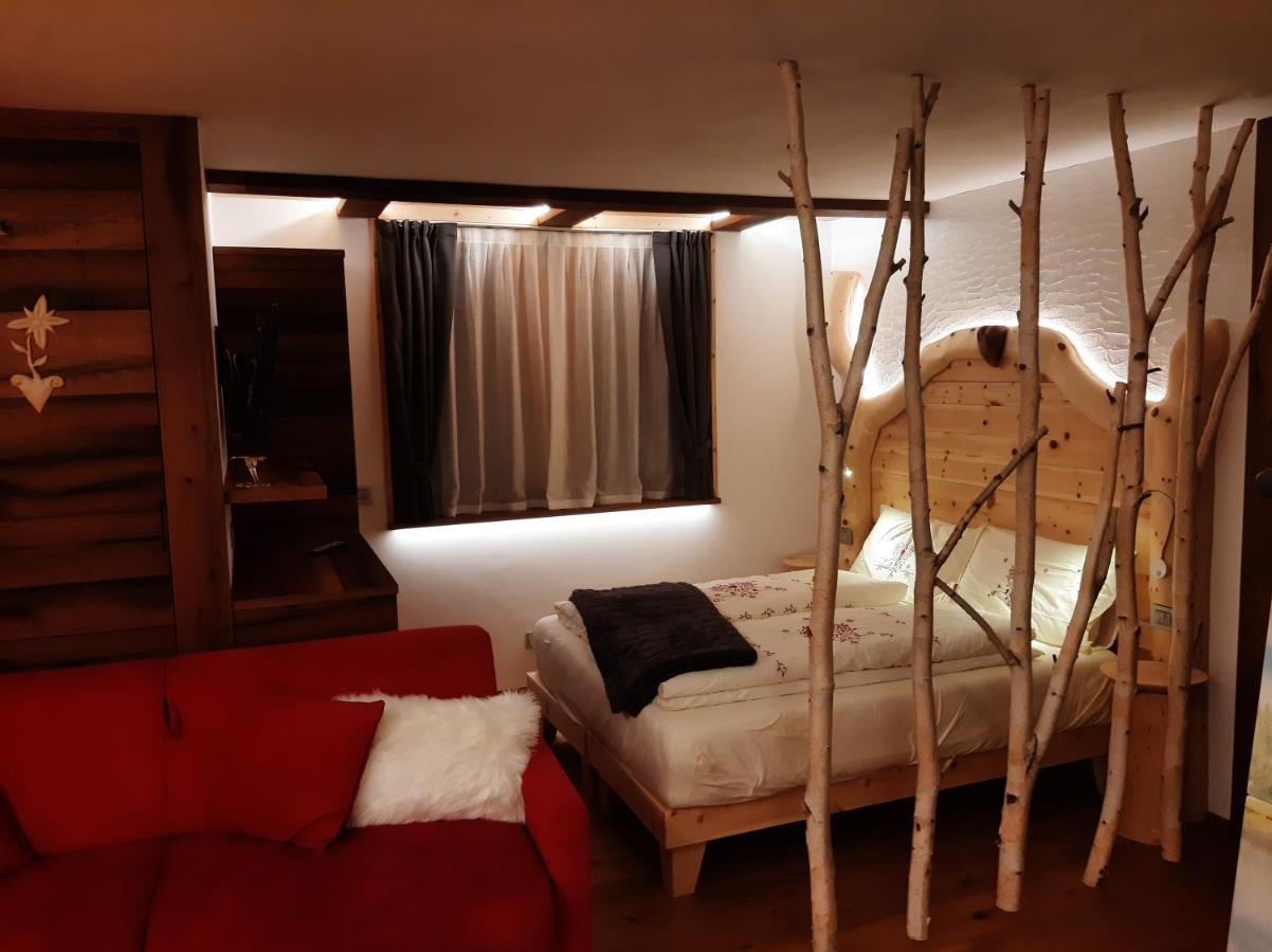 Appartamento Cirmolo 佩伊奥 外观 照片